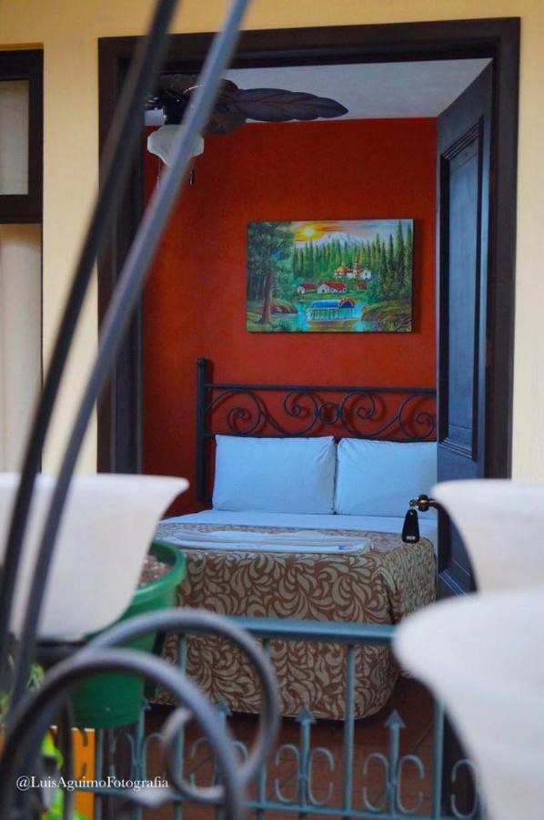 Hotel Del Pasaje Morales Комитан де Домингес Екстериор снимка