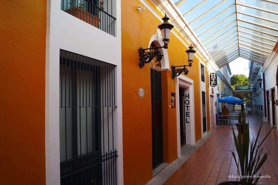Hotel Del Pasaje Morales Комитан де Домингес Екстериор снимка