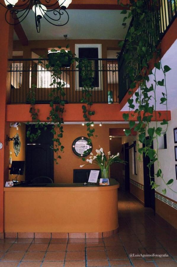 Hotel Del Pasaje Morales Комитан де Домингес Екстериор снимка